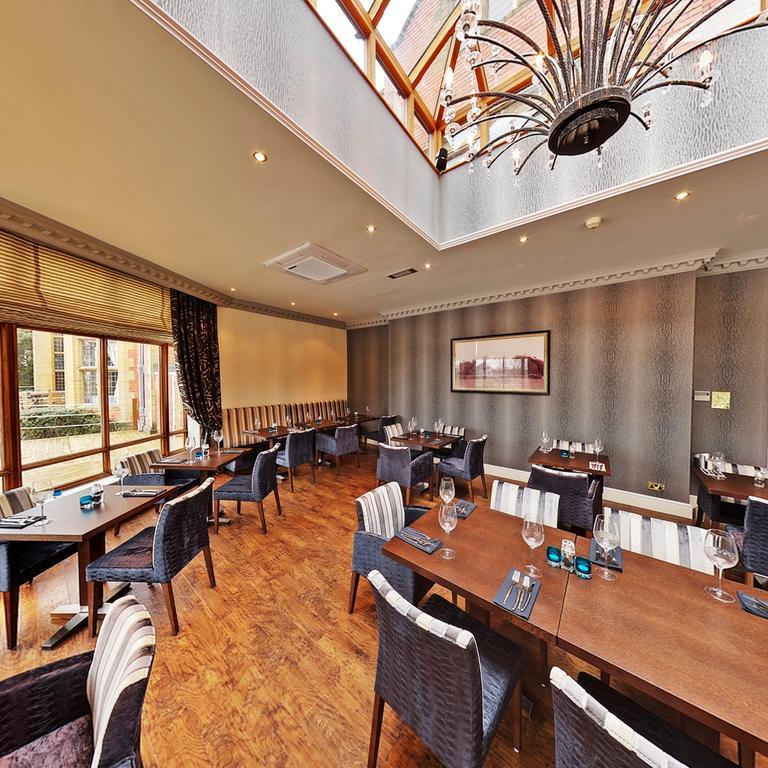 The Mount Country Manor Hotel & Golf Wolverhampton Buitenkant foto