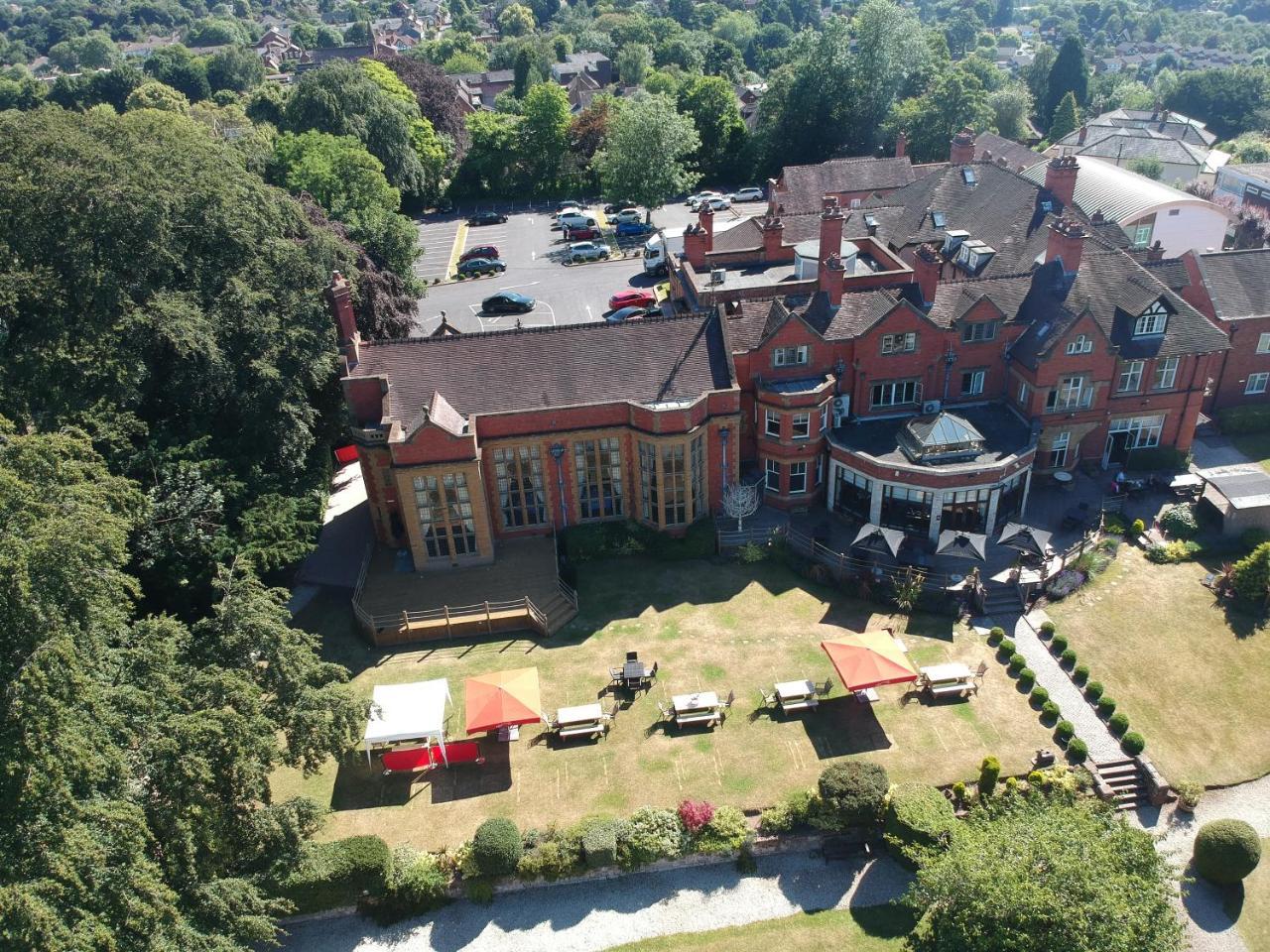 The Mount Country Manor Hotel & Golf Wolverhampton Buitenkant foto