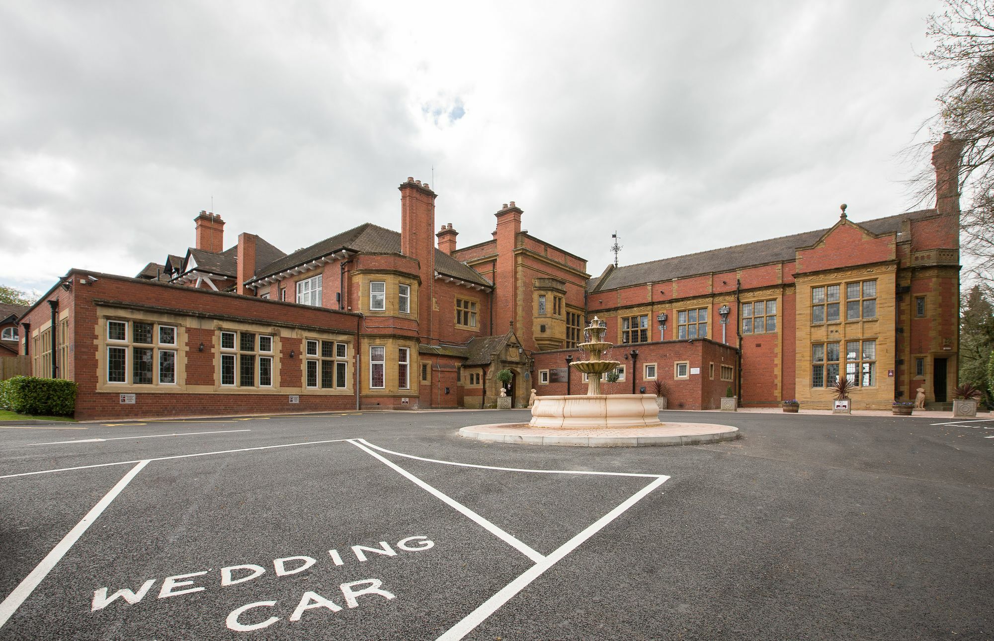 The Mount Country Manor Hotel & Golf Wolverhampton Buitenkant foto